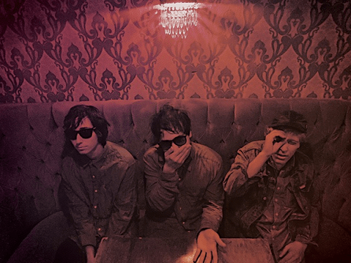 Unknown+Mortal+Orchestra+UMO3png